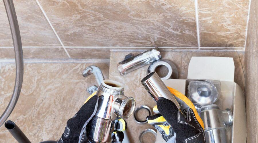 Professional gutter cleaning in Jarratt, VA
